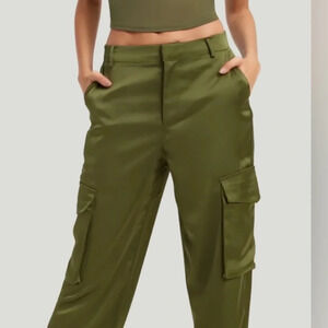 Good American High Rise Satin Cargo Pants Green Size 27 / 4